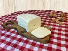 Yeni Sezon Sürülebilir Yumuşak Ezine Peyniri 1kg